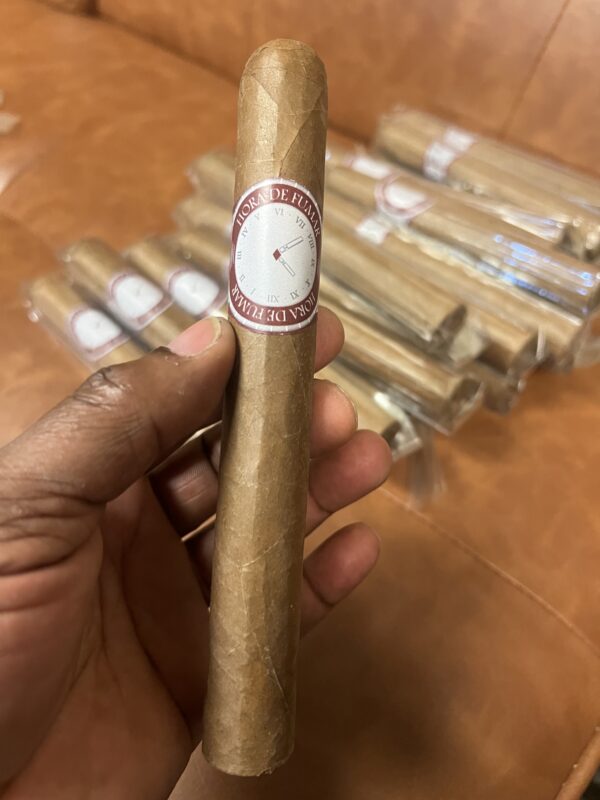 HORA DE FUMAR "Time To Smoke" Connecticut