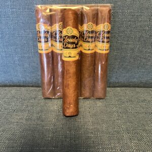 CLOUDY DAYS CIGARS - HABANO VICTORIA